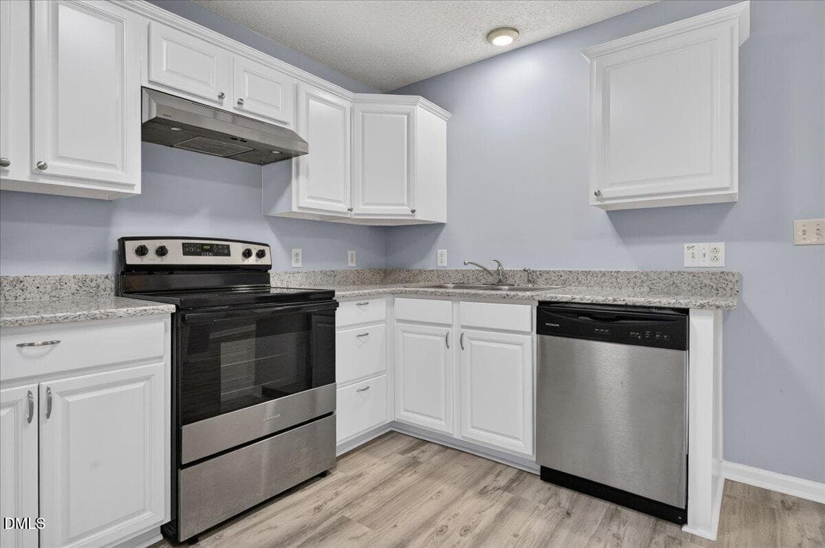 23-5553FieldcrossCtRaleigh_027 - 5553 Fieldcross Court, Raleigh, NC 27610