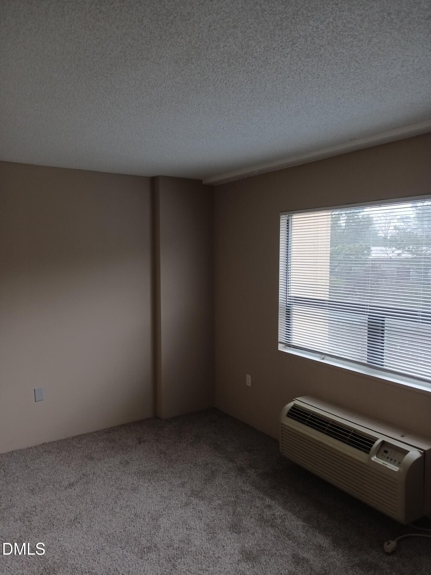 516 Livingroom 2 - 4700 Westgrove Street 516, Raleigh, NC 27606