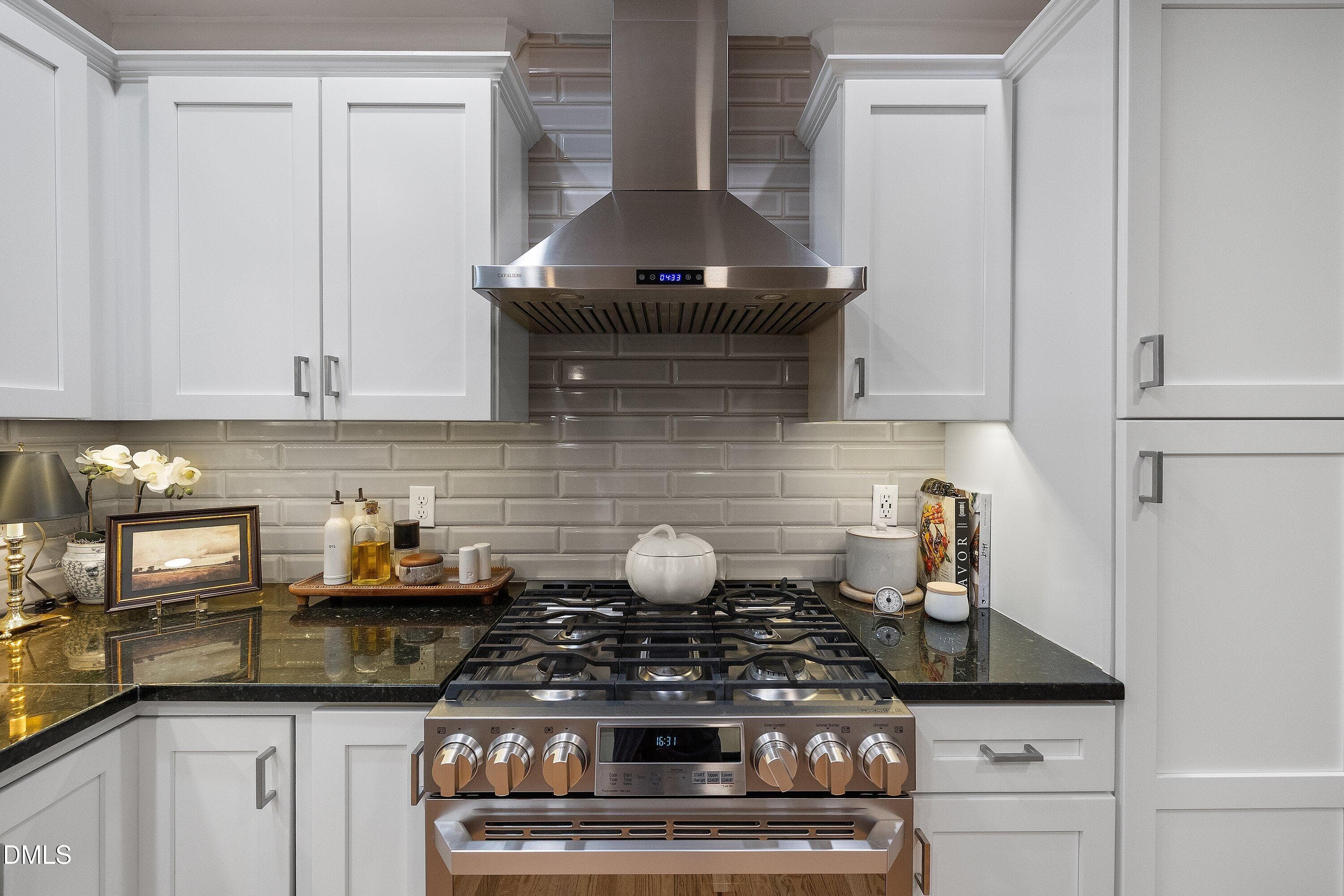 Slid In Gas Range - 103 Parkgrove Court, Cary, NC 27519