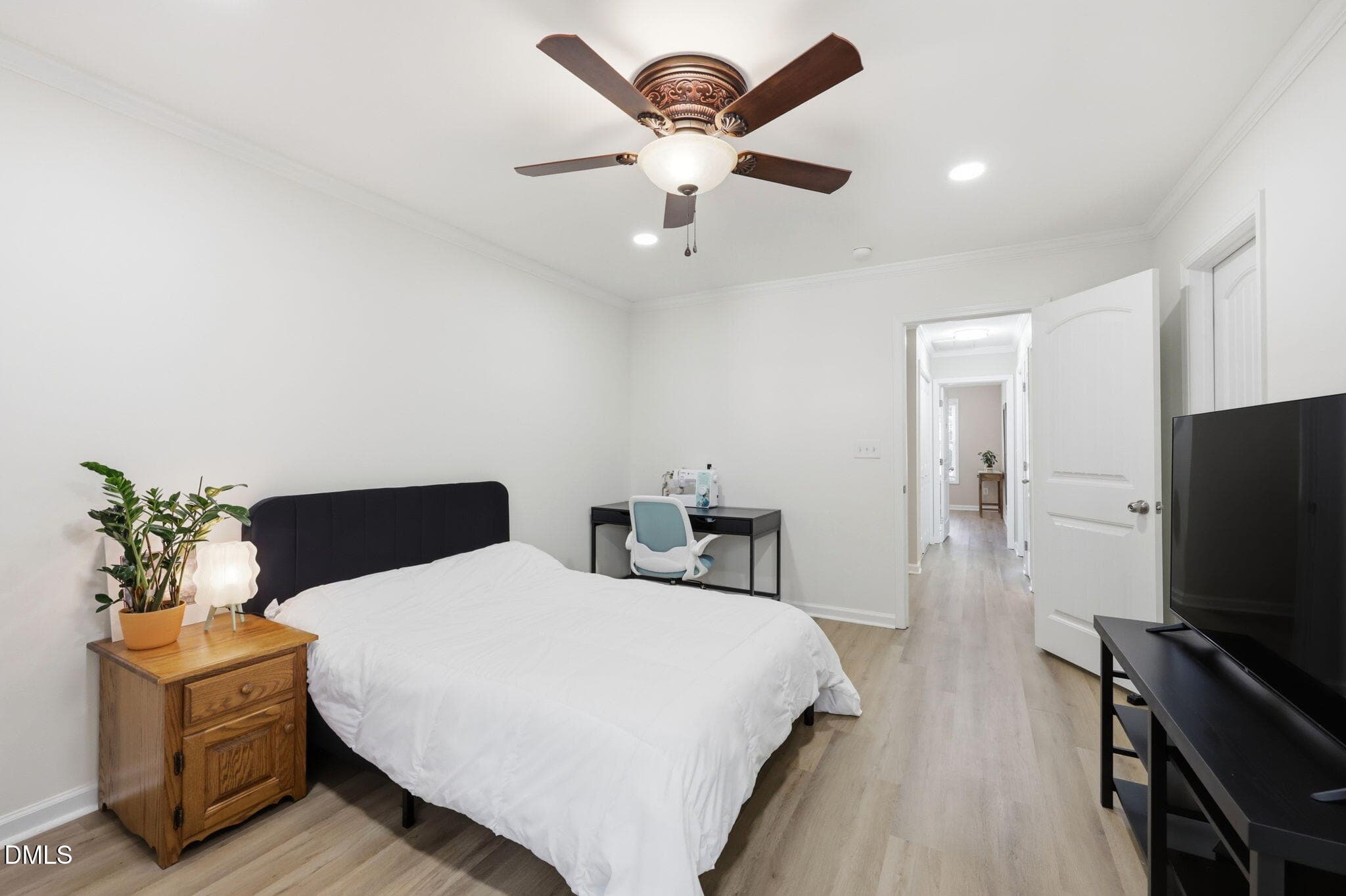 34-web-or-mls-IMG_4634 - 5121 Powell Townes Way, Raleigh, NC 27606