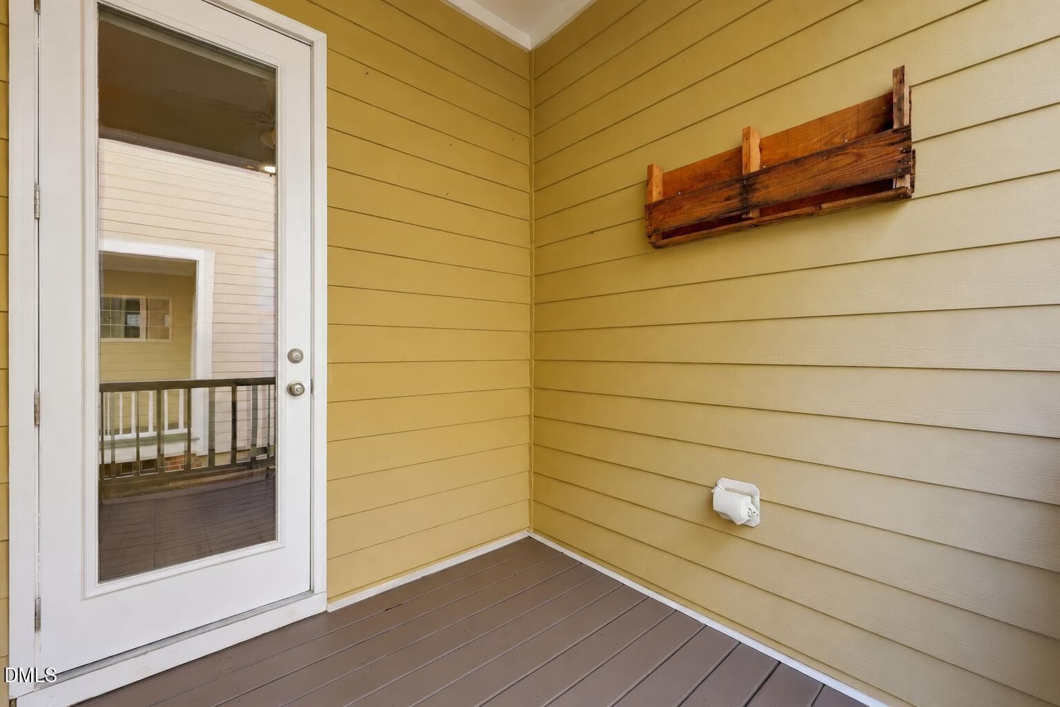 Covered Side Porch - 5329 Forsyth Park Street, Raleigh, NC 27616