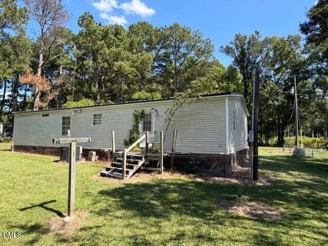 backyard3 - 1230 Hickory Crossroads Road, Kenly, NC 27542