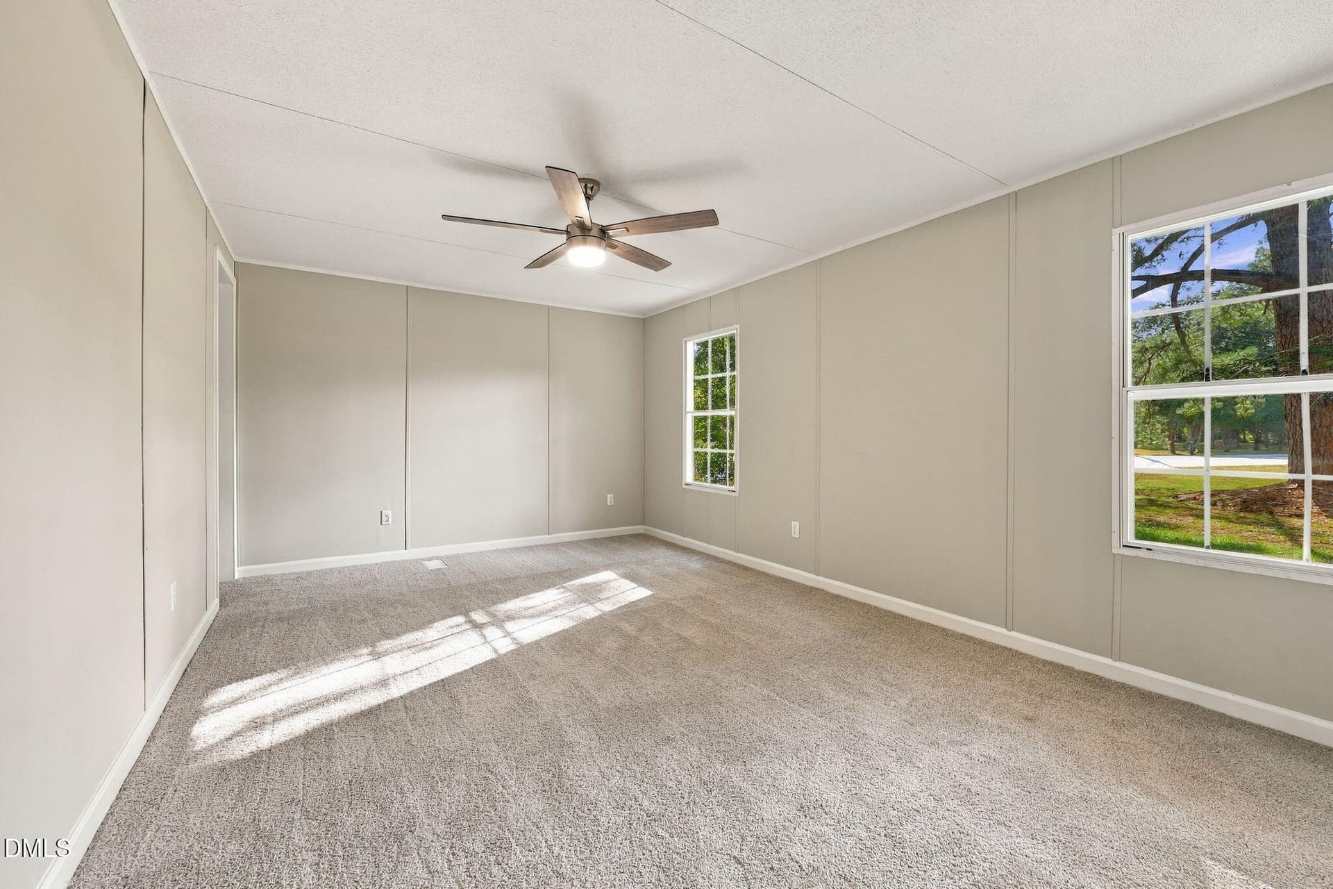10-web-or-mls-IMG_9348 - 302 Vass Road, Spring Lake, NC 28390