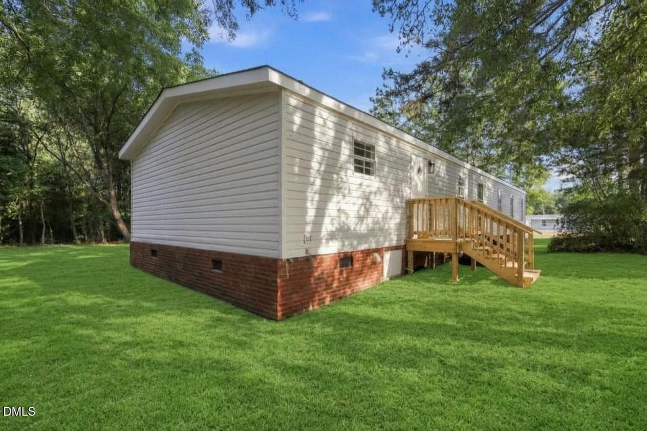 302 Vass back1 - 302 Vass Road, Spring Lake, NC 28390