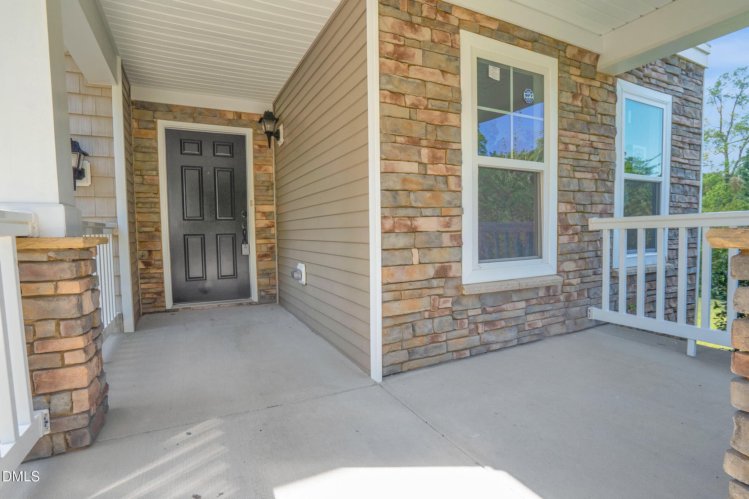 Sitting porch at entry - 3723 Charleston Park Drive, Raleigh, NC 27604