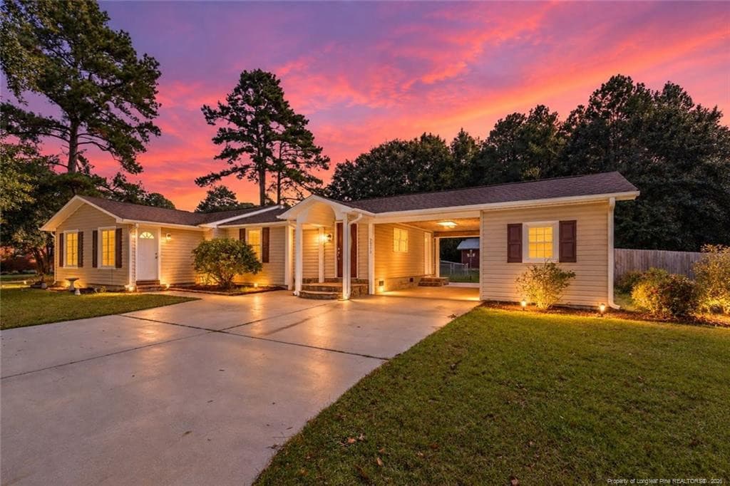 2972 HWY 401 Business, Raeford, NC 28376
