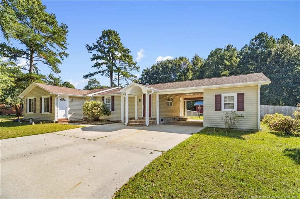 Photo 2 - 2972 HWY 401 Business, Raeford, NC 28376