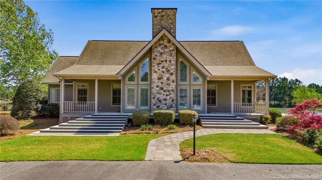 Photo 2 - 1302 Oakridge Boulevard, Lumberton, NC 28358