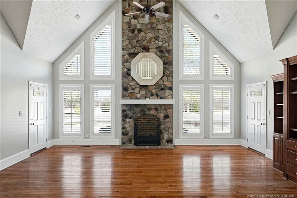 Photo 6 - 1302 Oakridge Boulevard, Lumberton, NC 28358