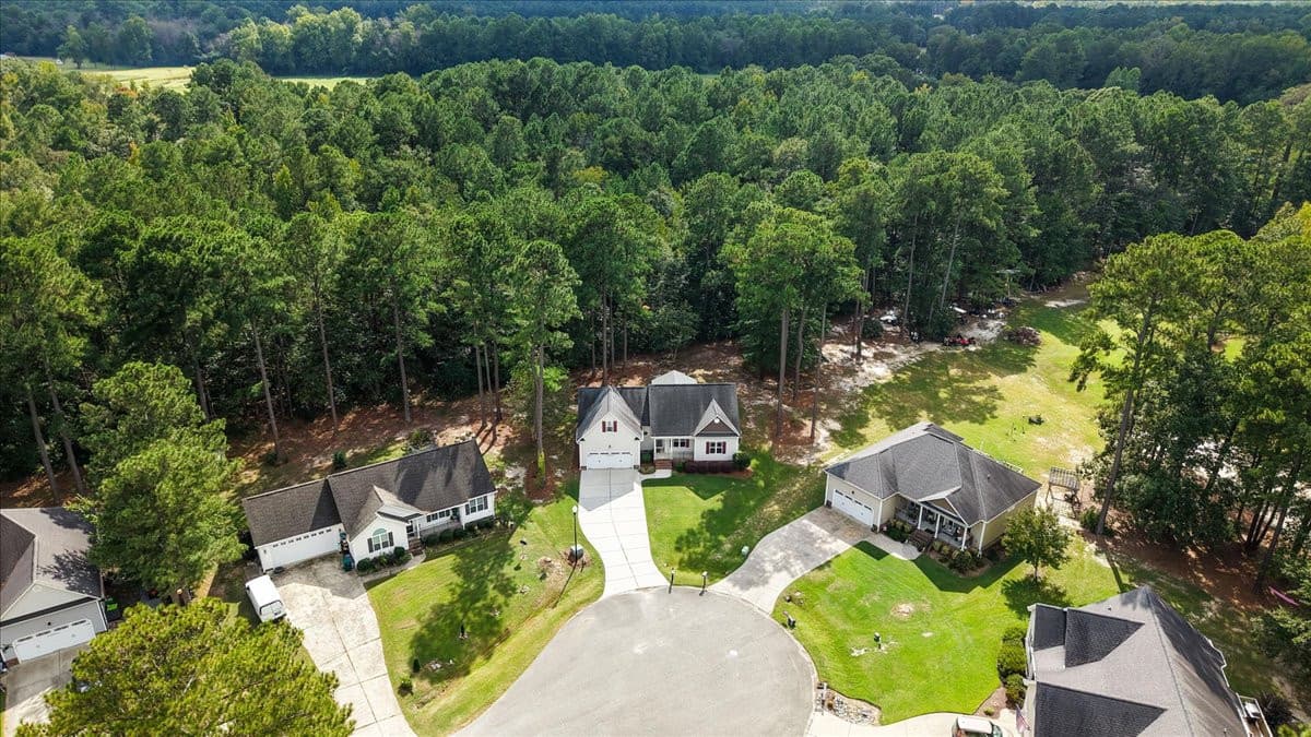 17-359 Cabin Ct-17.jpg - 359 Log Cabin Court, Selma, NC 27576, Selma