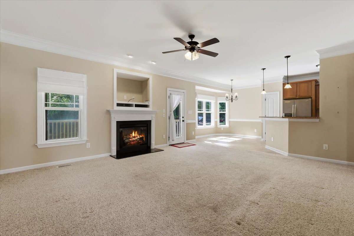 21-359 Cabin Ct-21.jpg - 359 Log Cabin Court, Selma, NC 27576, Selma