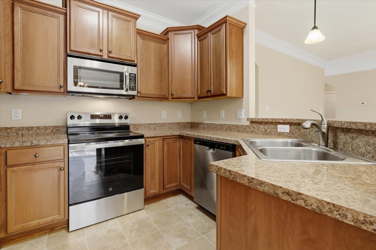 30-359 Cabin Ct-30.jpg - 359 Log Cabin Court, Selma, NC 27576, Selma