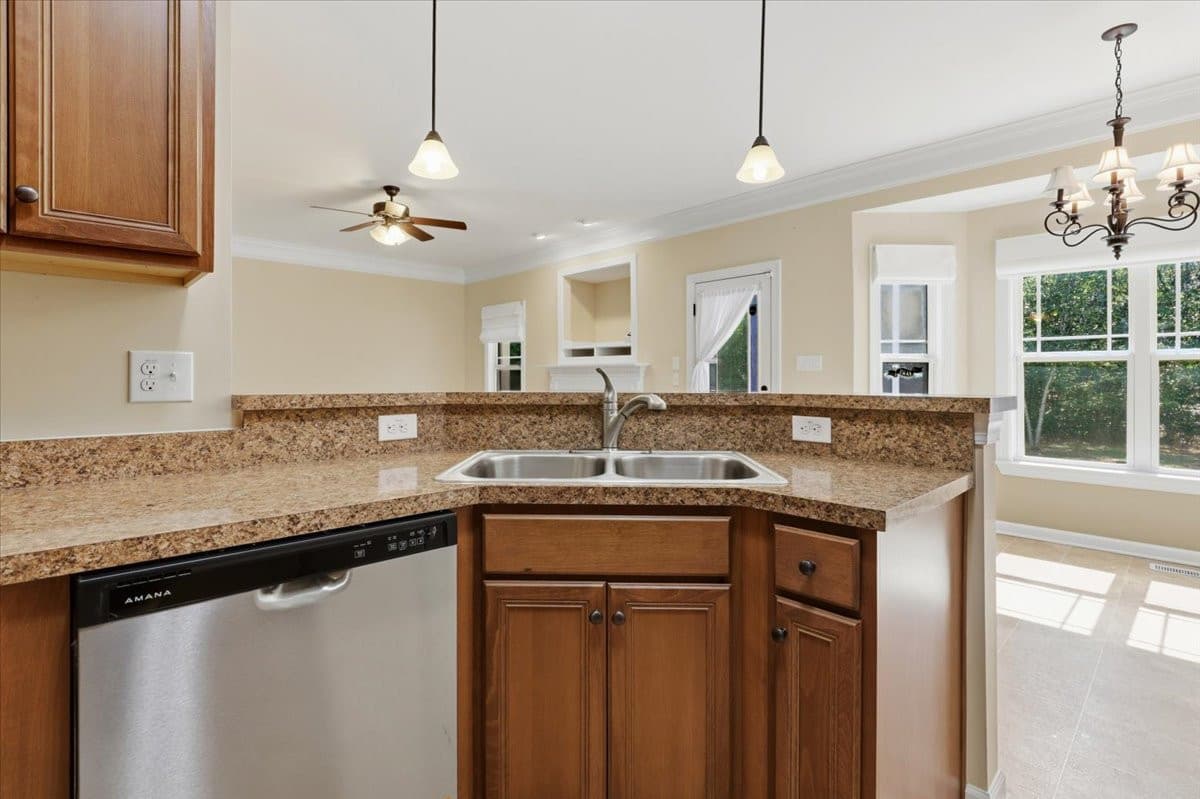 31-359 Cabin Ct-31.jpg - 359 Log Cabin Court, Selma, NC 27576, Selma
