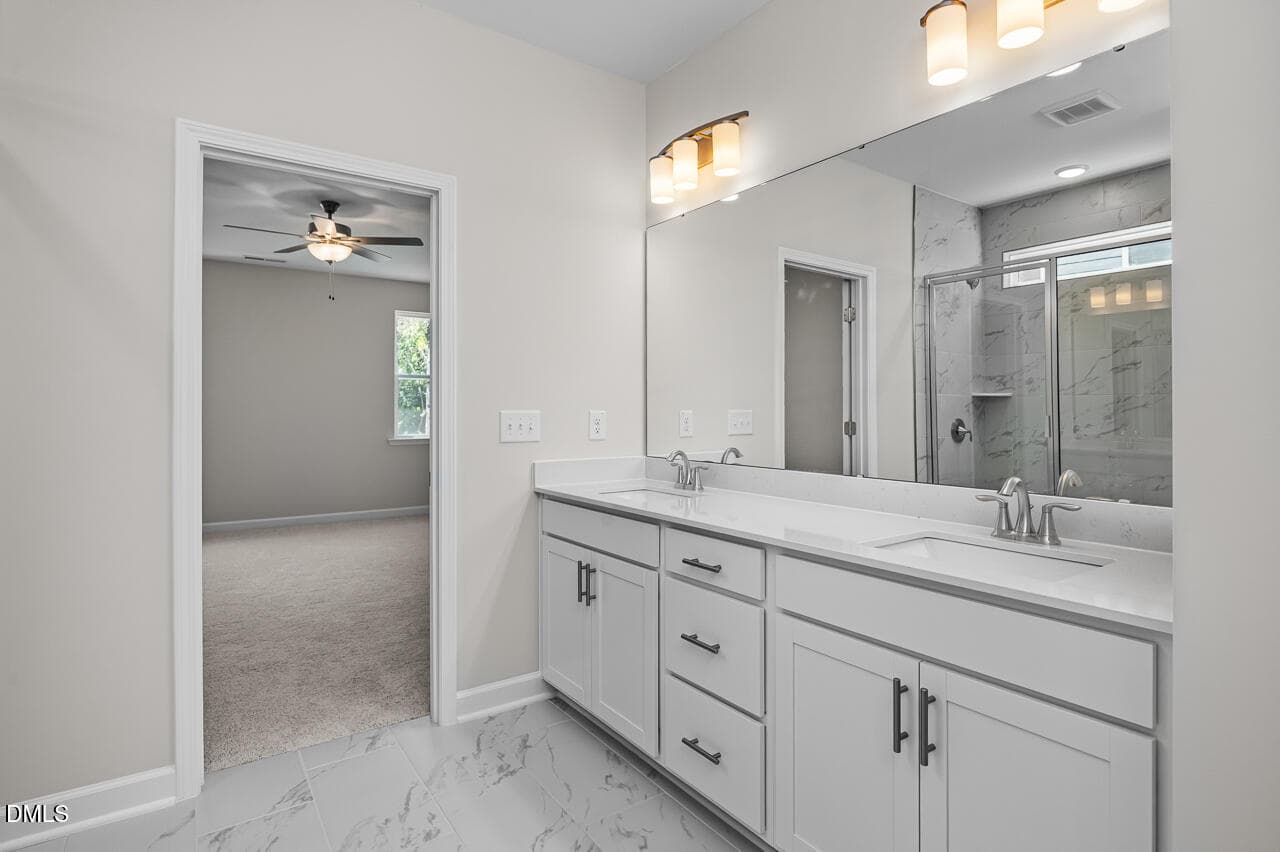 snm-067-mls-16 - 559 Whinfield Place, Aberdeen, NC 28315