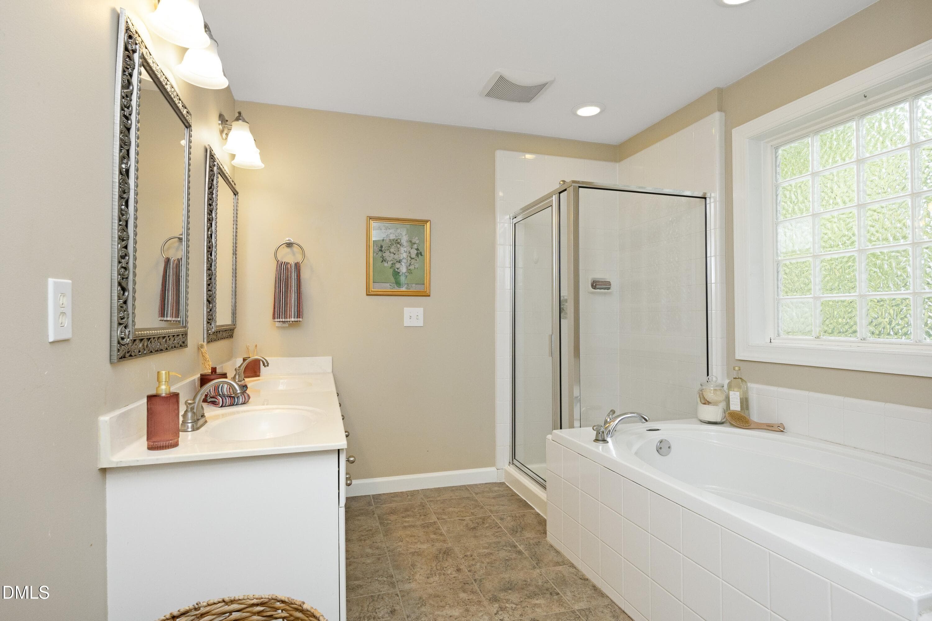 25PrimaryBath - 103 Rocky Point, Carrboro, NC 27510, Carrboro
