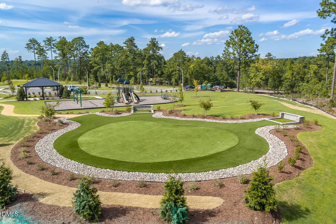 montrose-amenities-mls-6 - 563 Whinfield Place, Aberdeen, NC 28315