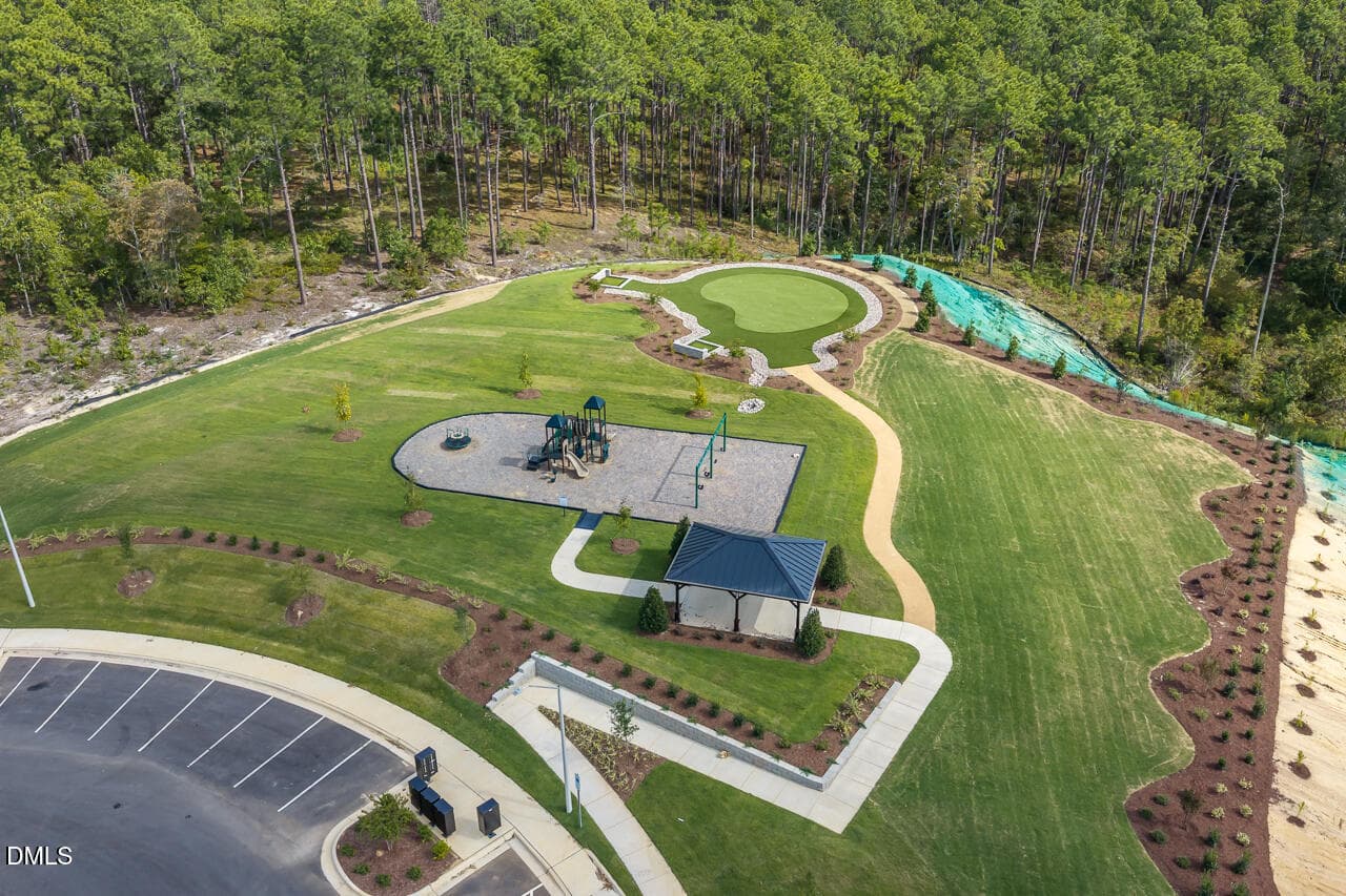 montrose-amenities-mls-13 - 400 Brighton Way, Aberdeen, NC 28315