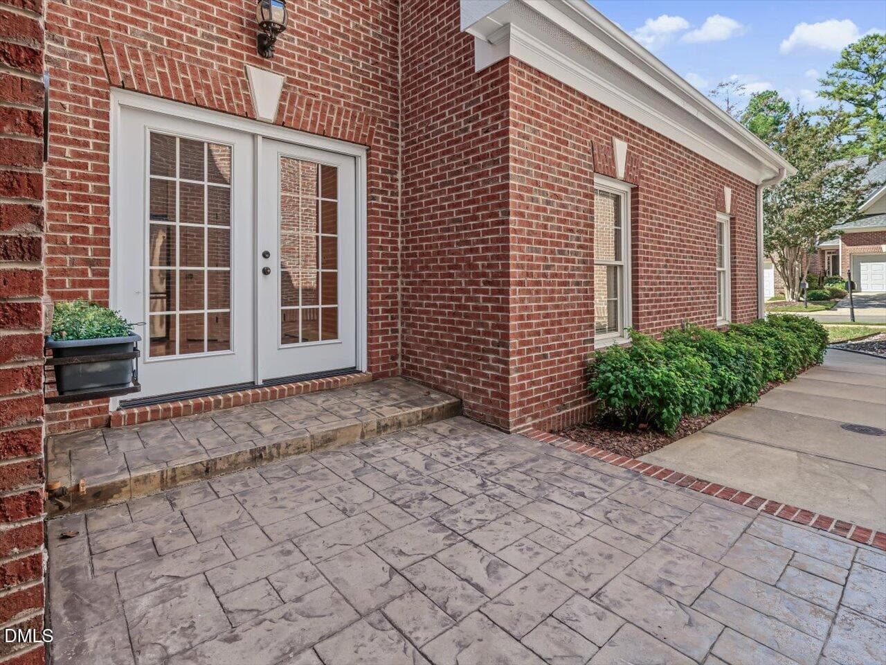 38-Courtyard Entry - 815 Running Brook Trail, Raleigh, NC 27609