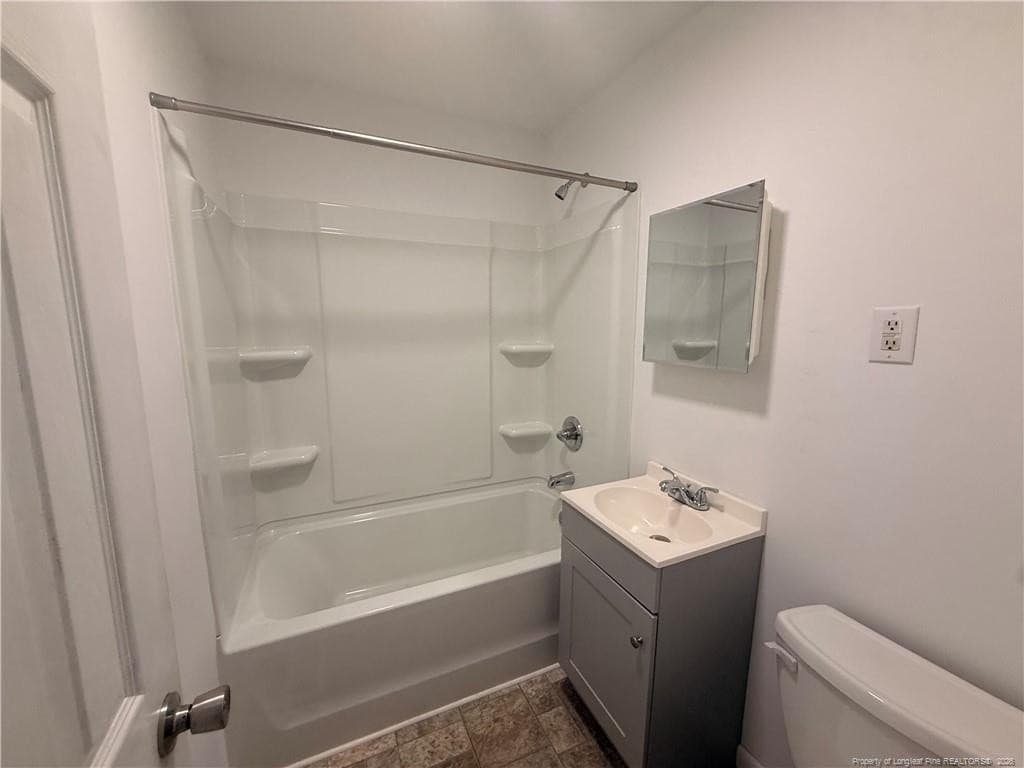 Photo 6 - 405 Laura Court, Spring Lake, NC 28390