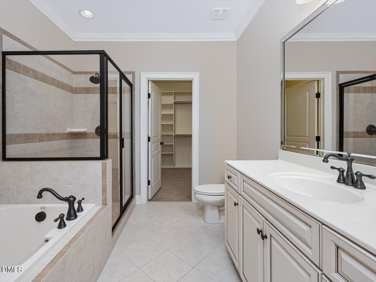 59-2nd Primary Bath - 815 Running Brook Trail, Raleigh, NC 27609