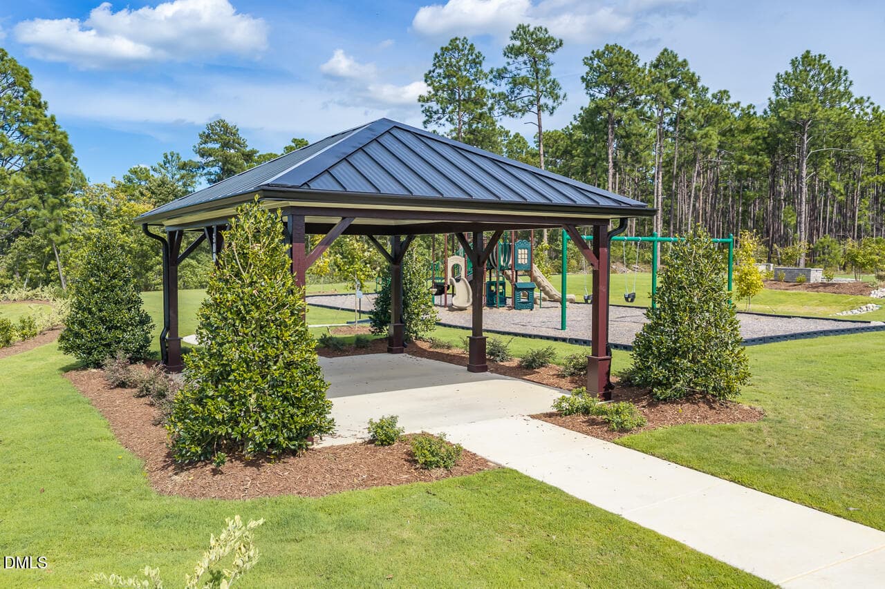 montrose-amenities-mls-12 - 315 Queensferry Lane, Aberdeen, NC 28315