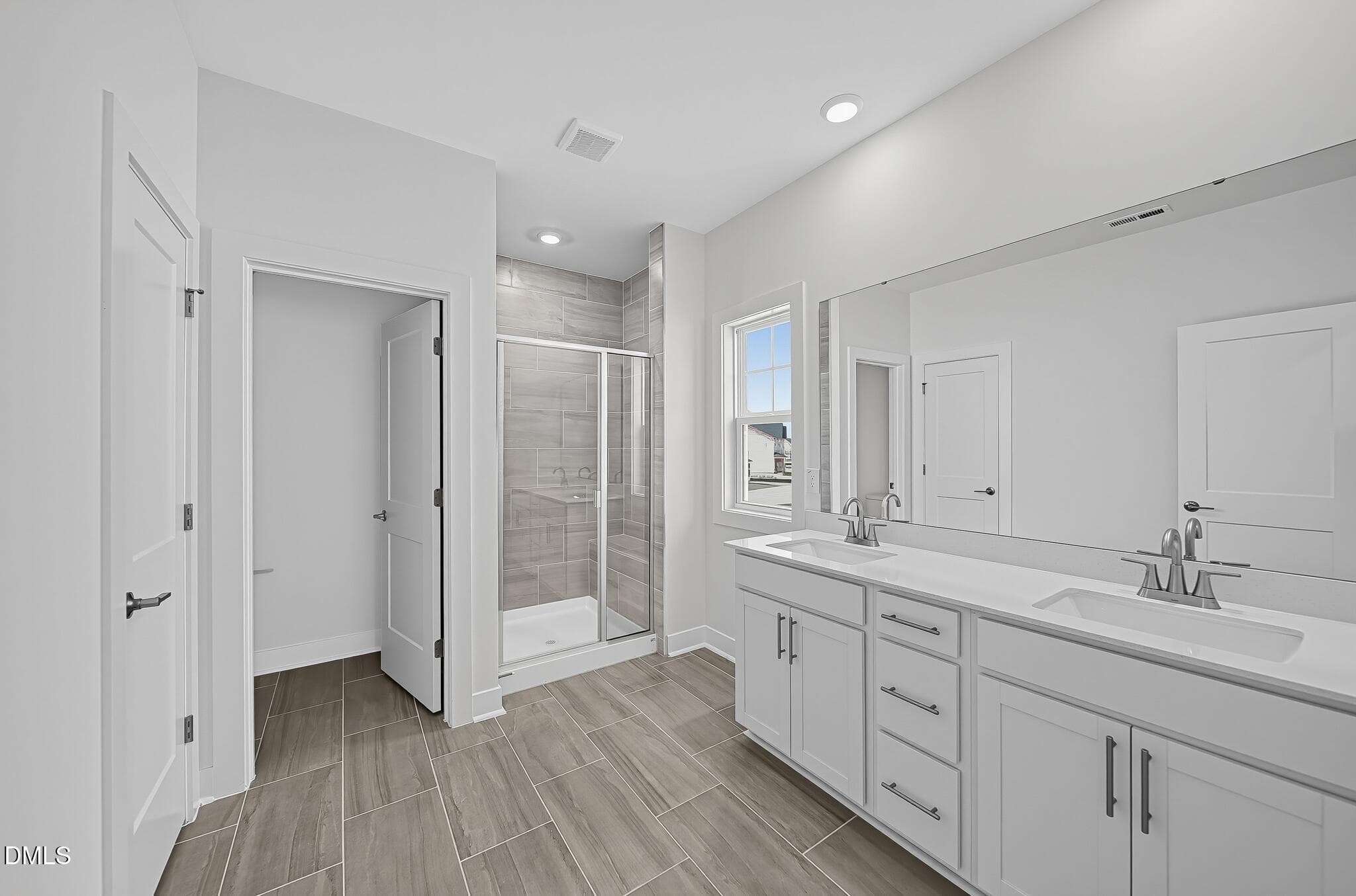 SUN_RolesvilleCrossing_Pic_MayflowerIII- - 525 Pacolet Drive, Rolesville, NC 27587