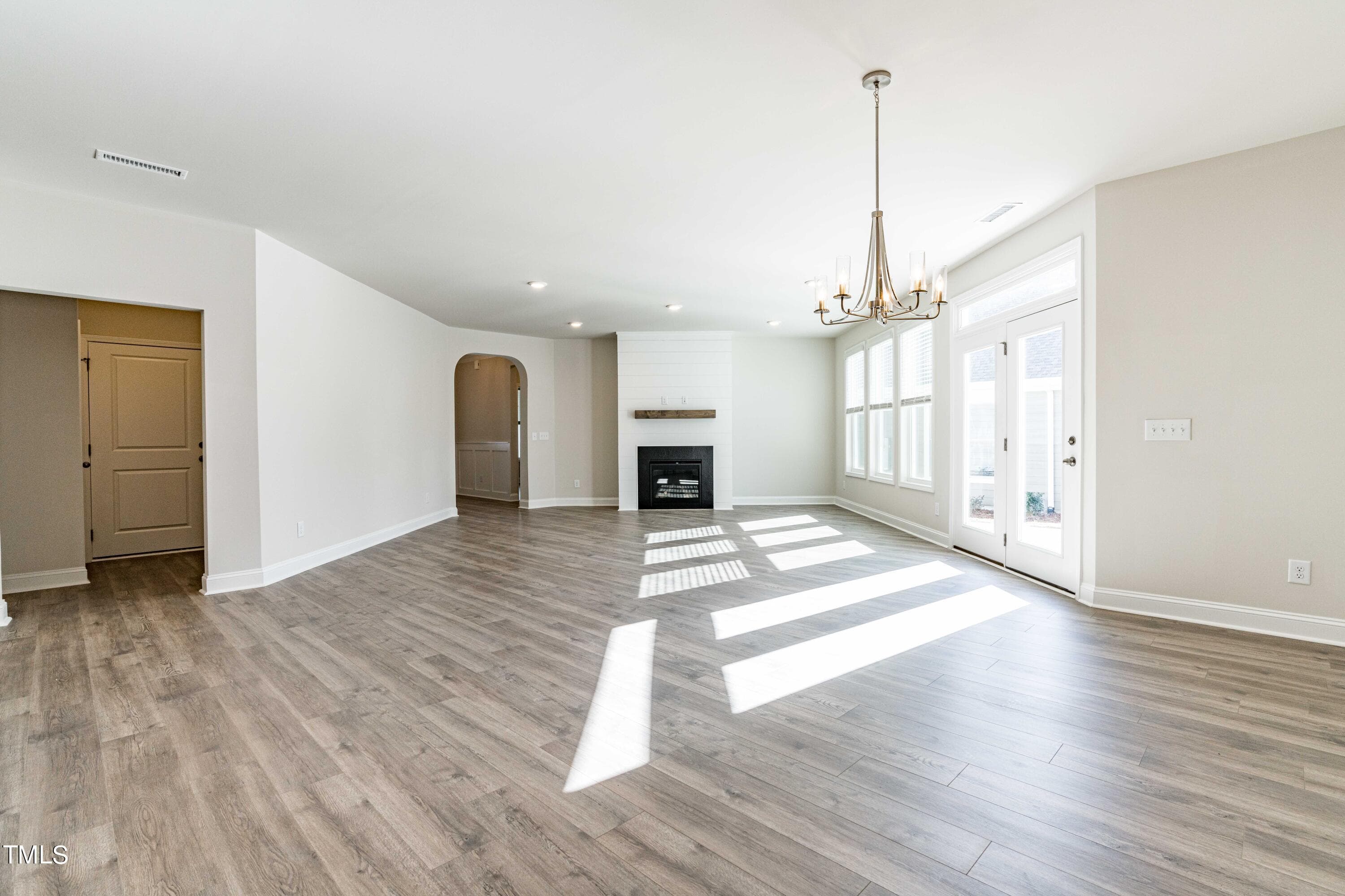 DSC02399 - 1900 Pinecliff Court, Fuquay Varina, NC 27526