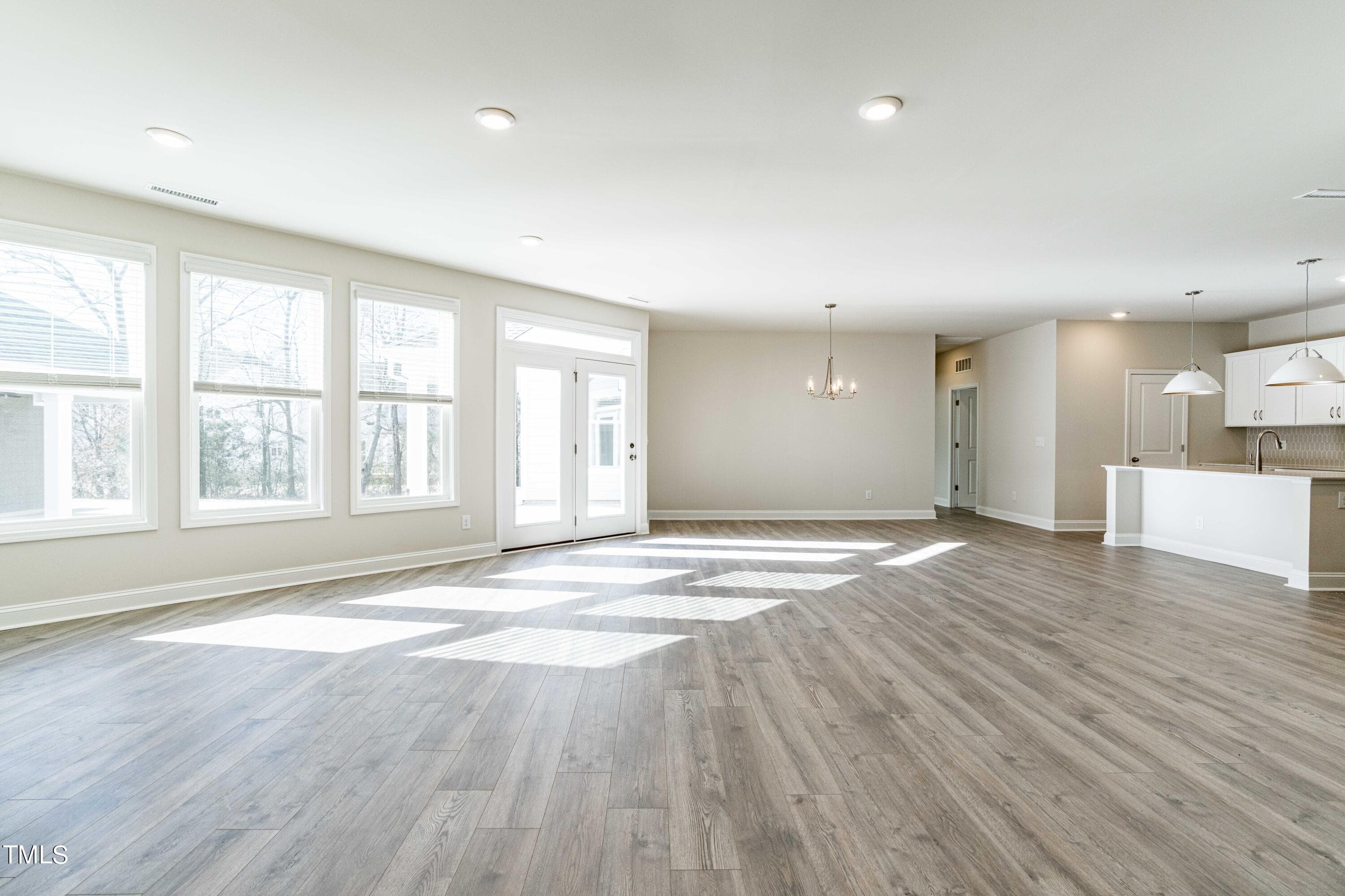 DSC02401 - 1900 Pinecliff Court, Fuquay Varina, NC 27526