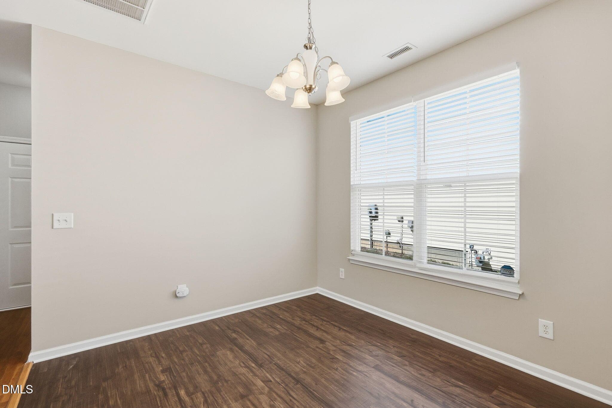 010 - 1912 Pear Tree Lane, Durham, NC 27703