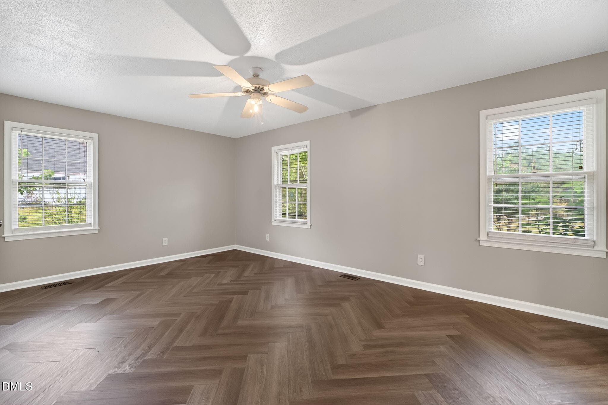 27-web-or-mls-DSC03094 - 209 Chic Ennis Road, Coats, NC 27521