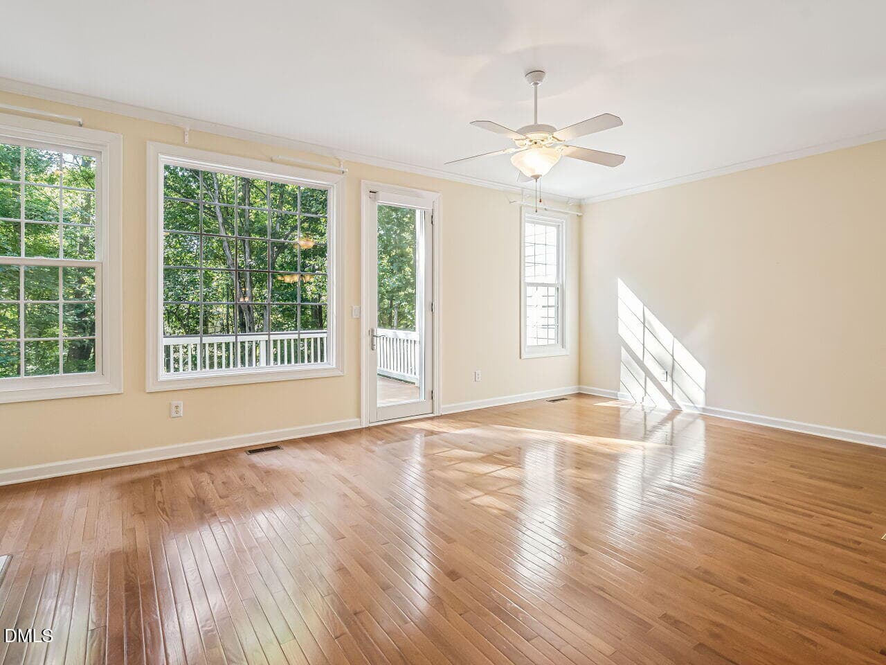 010-1280x960-living-room - 314 Bridgegate Drive, Cary, NC 27519