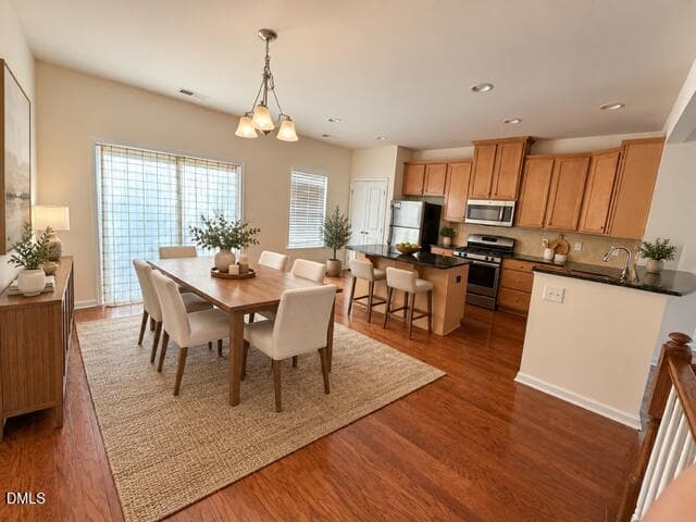 Kitchen & nook area - 717 Suffield Way, Cary, NC 27519
