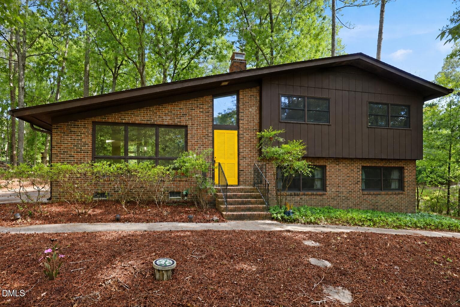 1904 Overland Drive, Chapel Hill, NC 27517