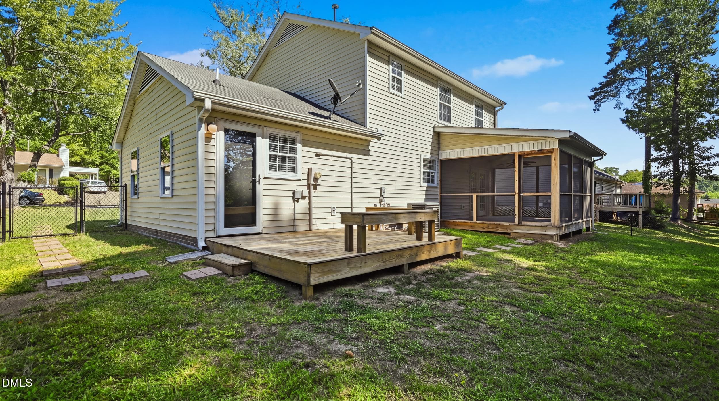 40__dsc4927_reedit_bf0f4cdc - 210 Reynolds Avenue N, Durham, NC 27707