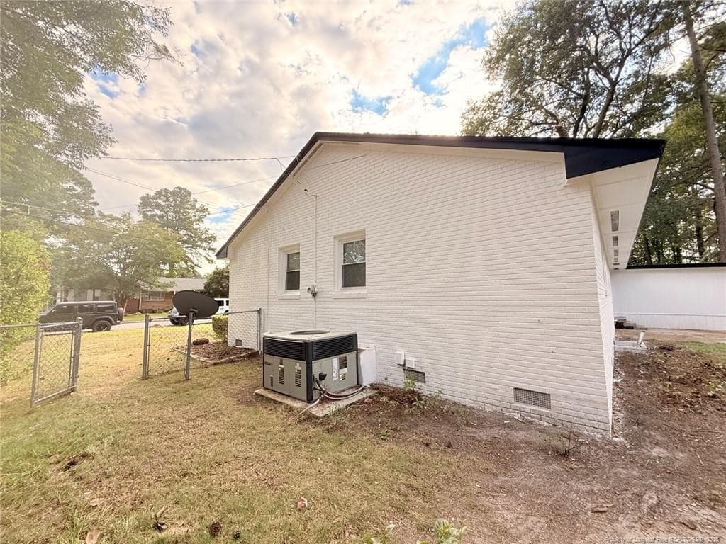 Photo 31 - 702 W 28th Street, Lumberton, NC 28358, Lumberton