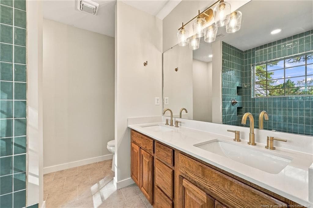 Master Bathroom with Double Vanity - 120 Green Links Drive, Cameron, NC 28326, Cameron