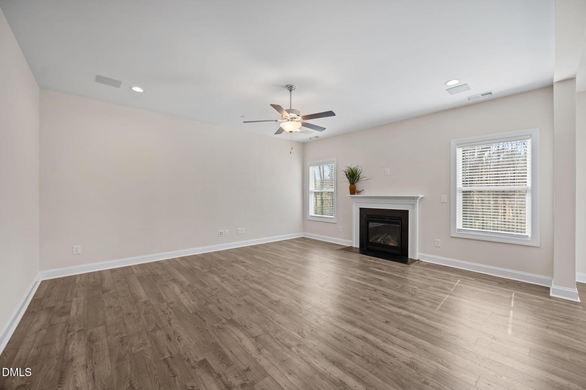 Living Room - 504 Henham Way, Zebulon, NC 27597, Zebulon