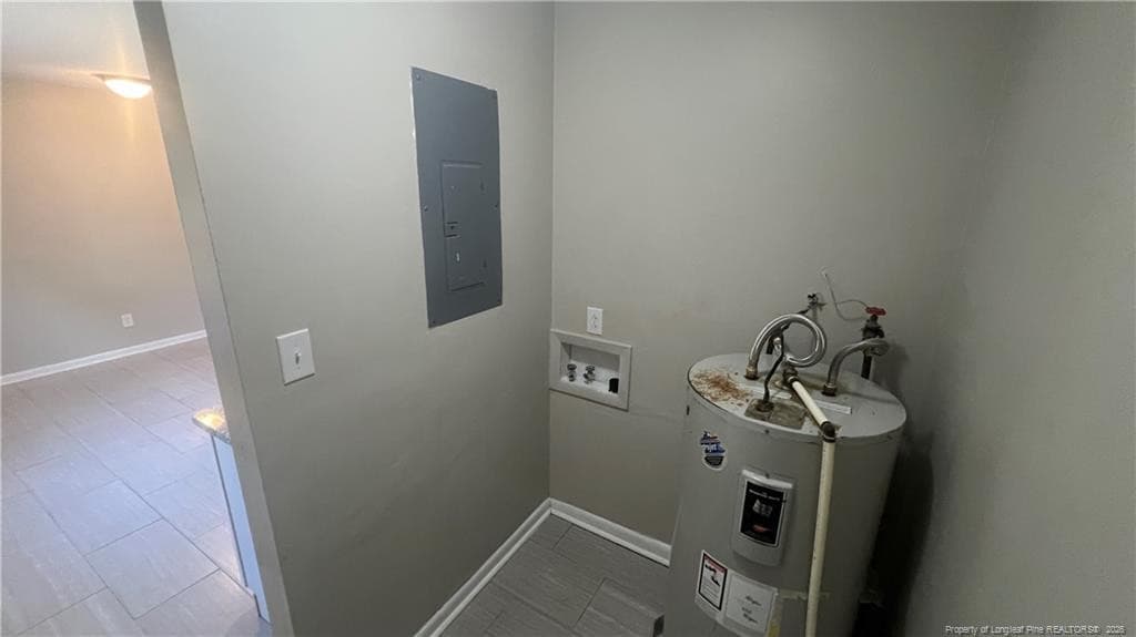 Photo 3 - 6544 Amanda Circle, Fayetteville, NC 28304