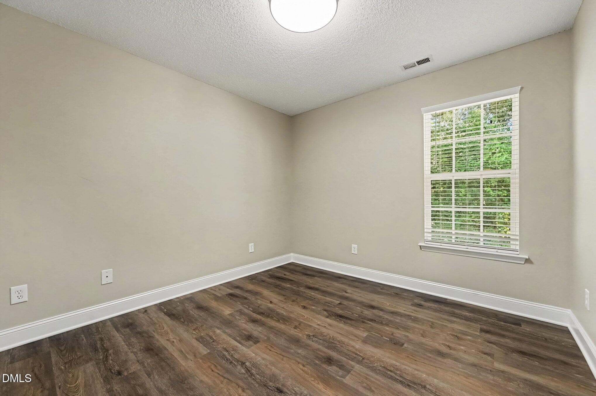 024_file_1244 - 2336 Huron Street, Durham, NC 27707
