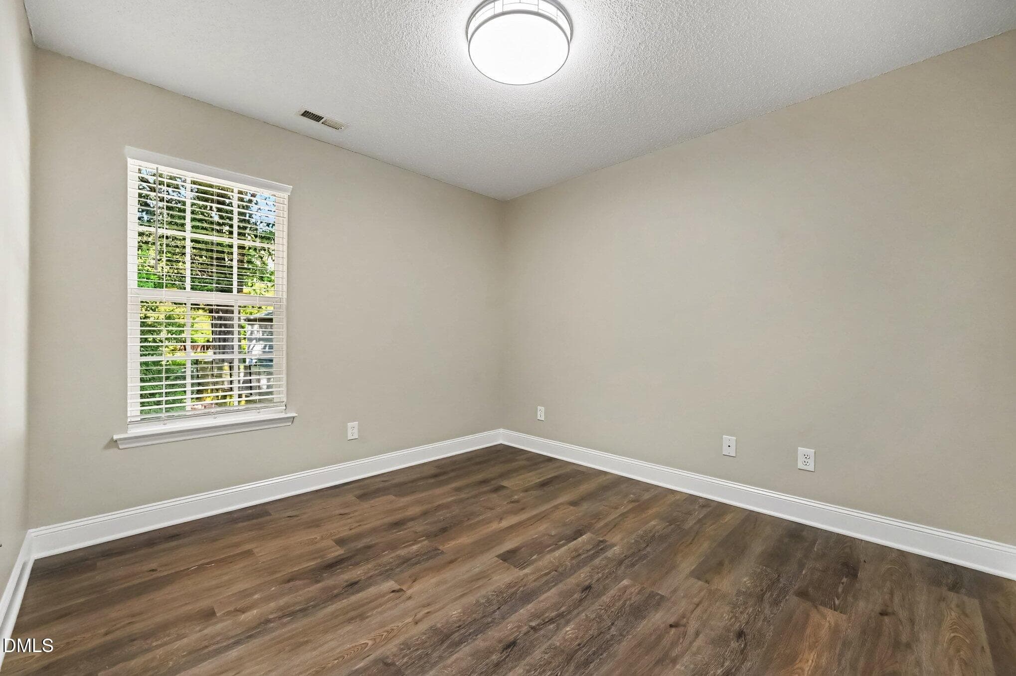 025_file_7650 - 2336 Huron Street, Durham, NC 27707