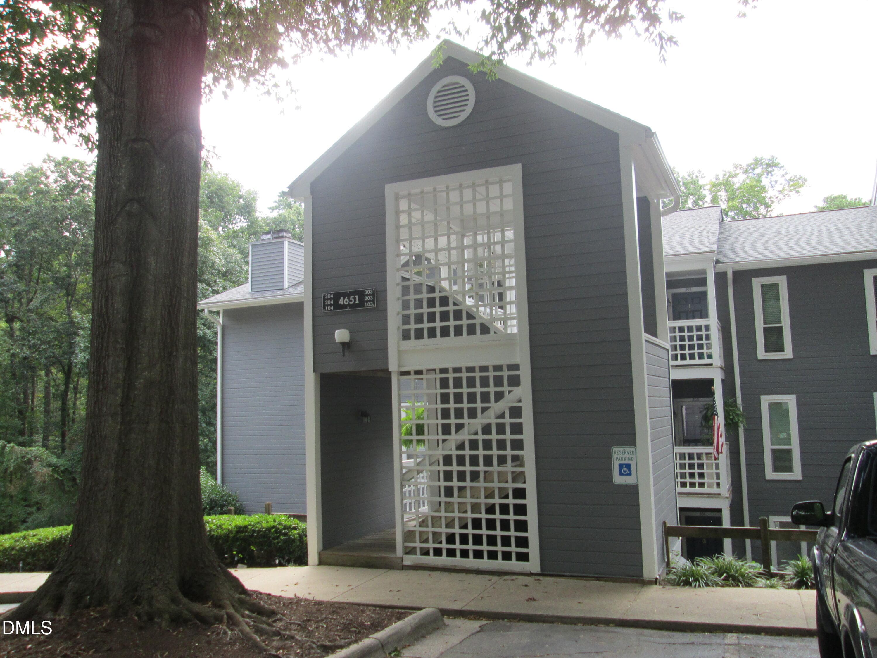 4651 Timbermill Court 103, Raleigh, NC 27612