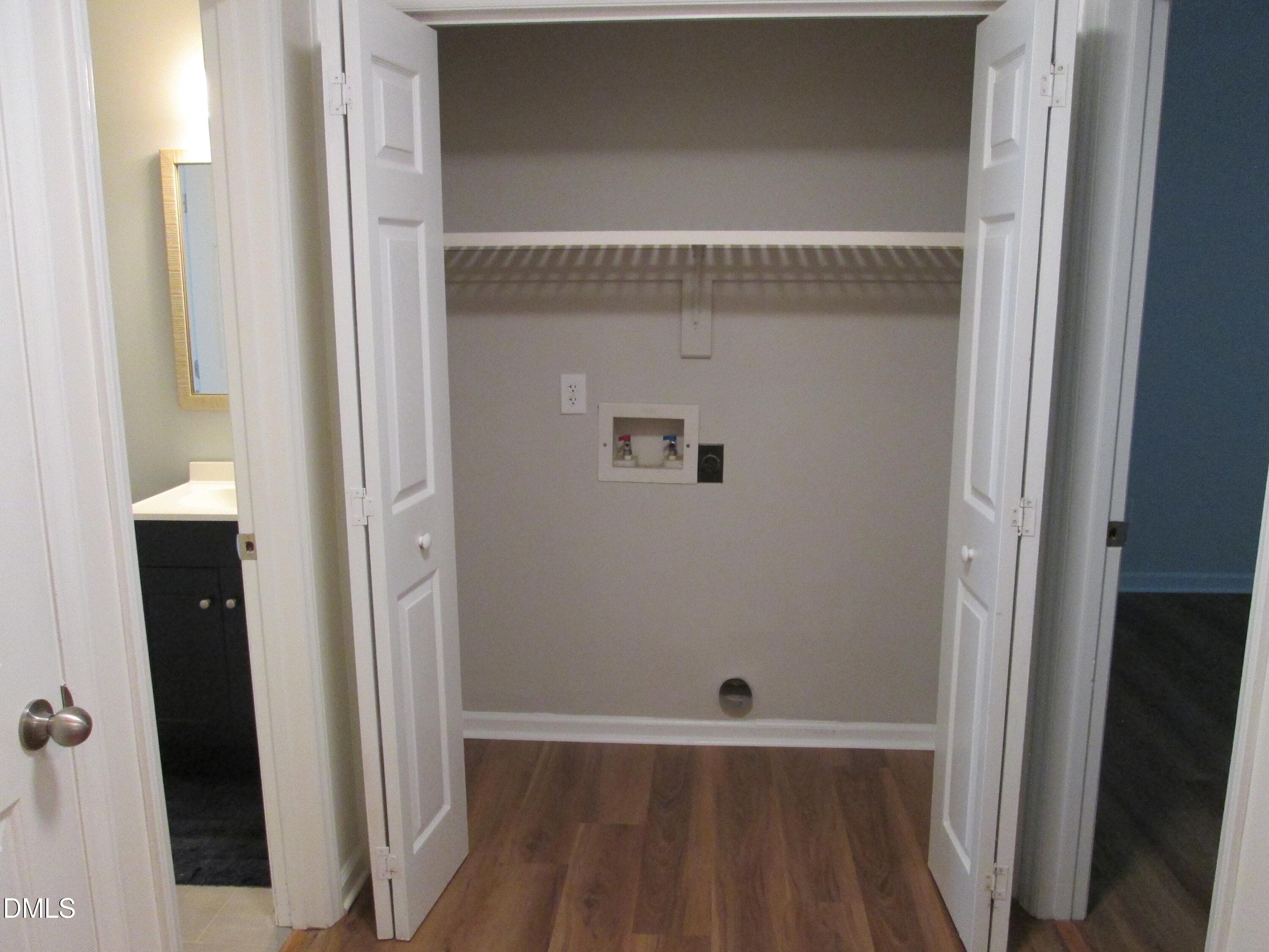 Laundry - 4651 Timbermill Court 103, Raleigh, NC 27612, Raleigh