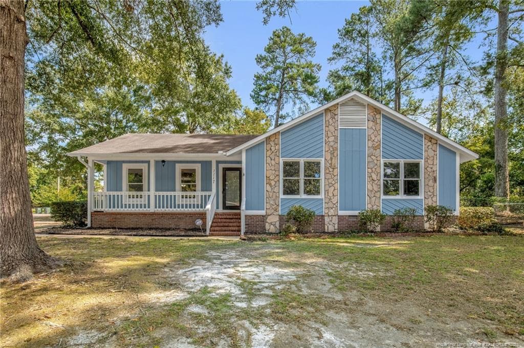 1117 Lake Stone Place, Fayetteville, NC 28311