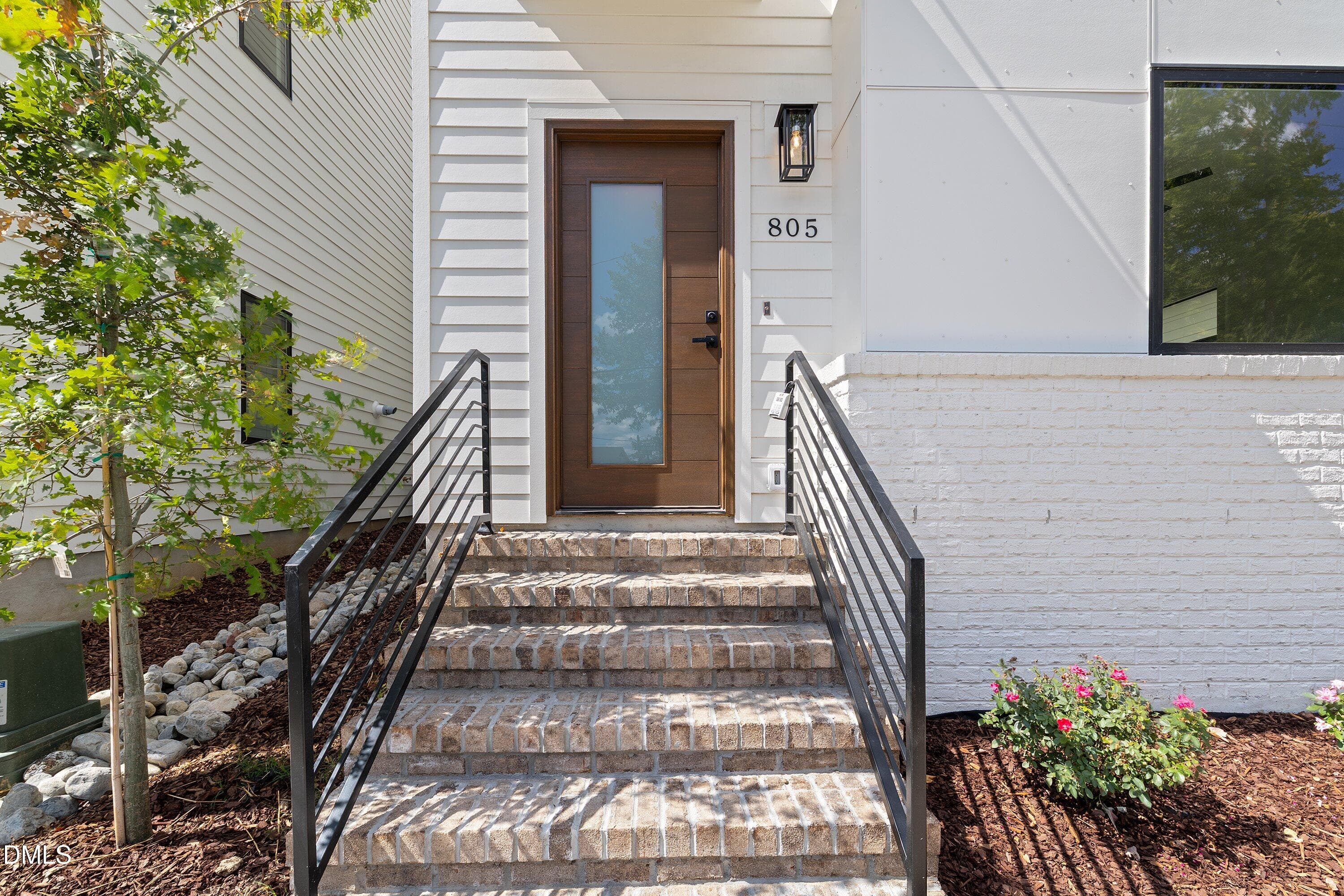 805 N Roxboro Street, Durham, NC 27701