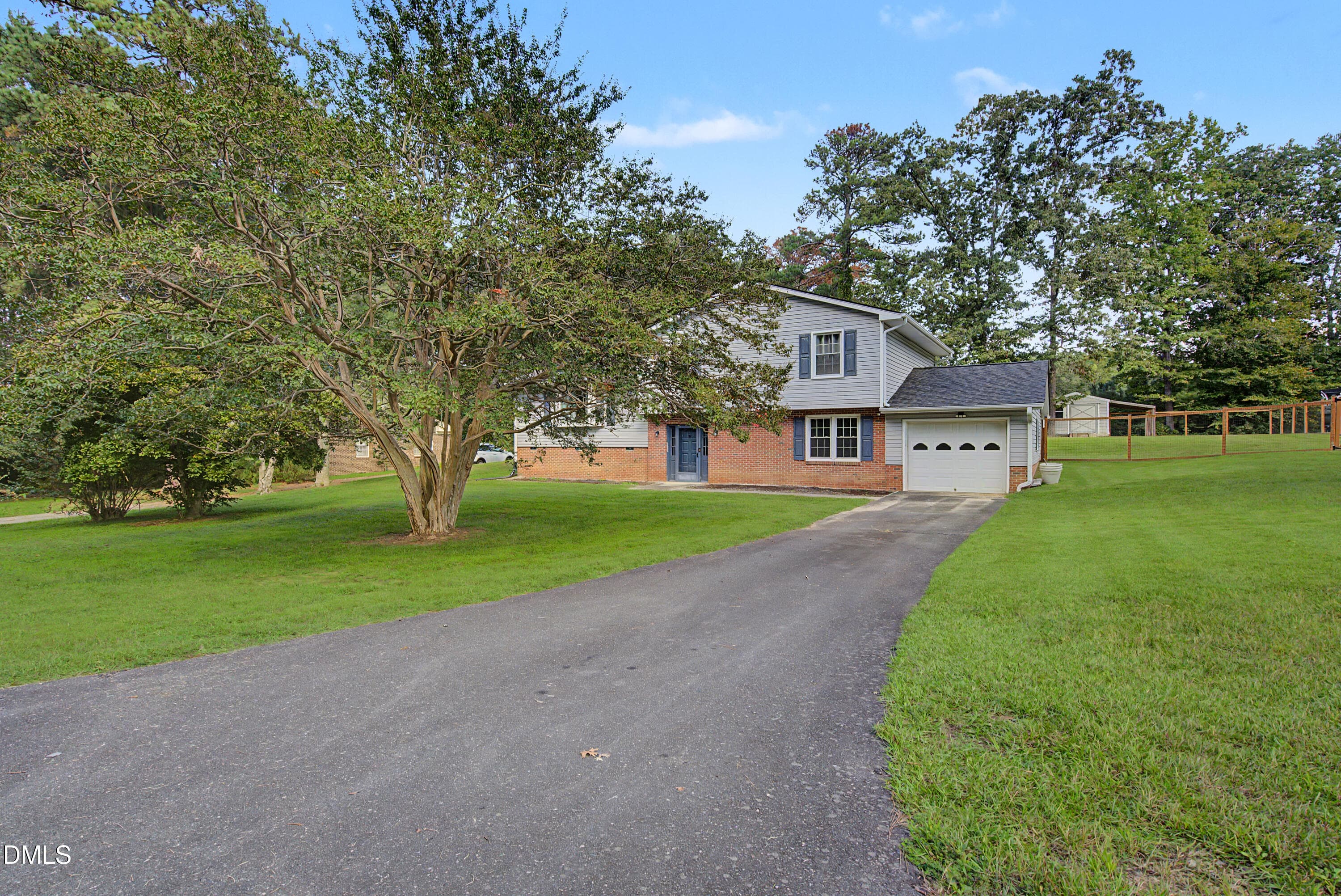 Long driveway with plenty of parking - 1224 Hedrick Drive, Henderson, NC 27537, Henderson
