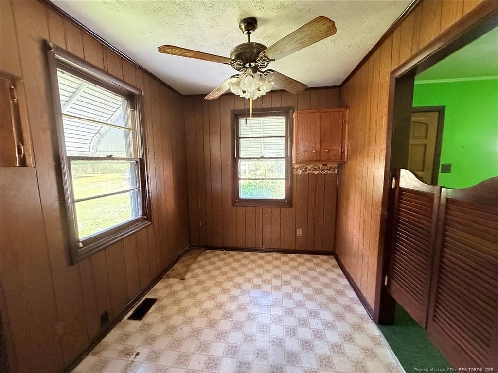 Photo 4 - 153 Redwood Lane, Raeford, NC 28376