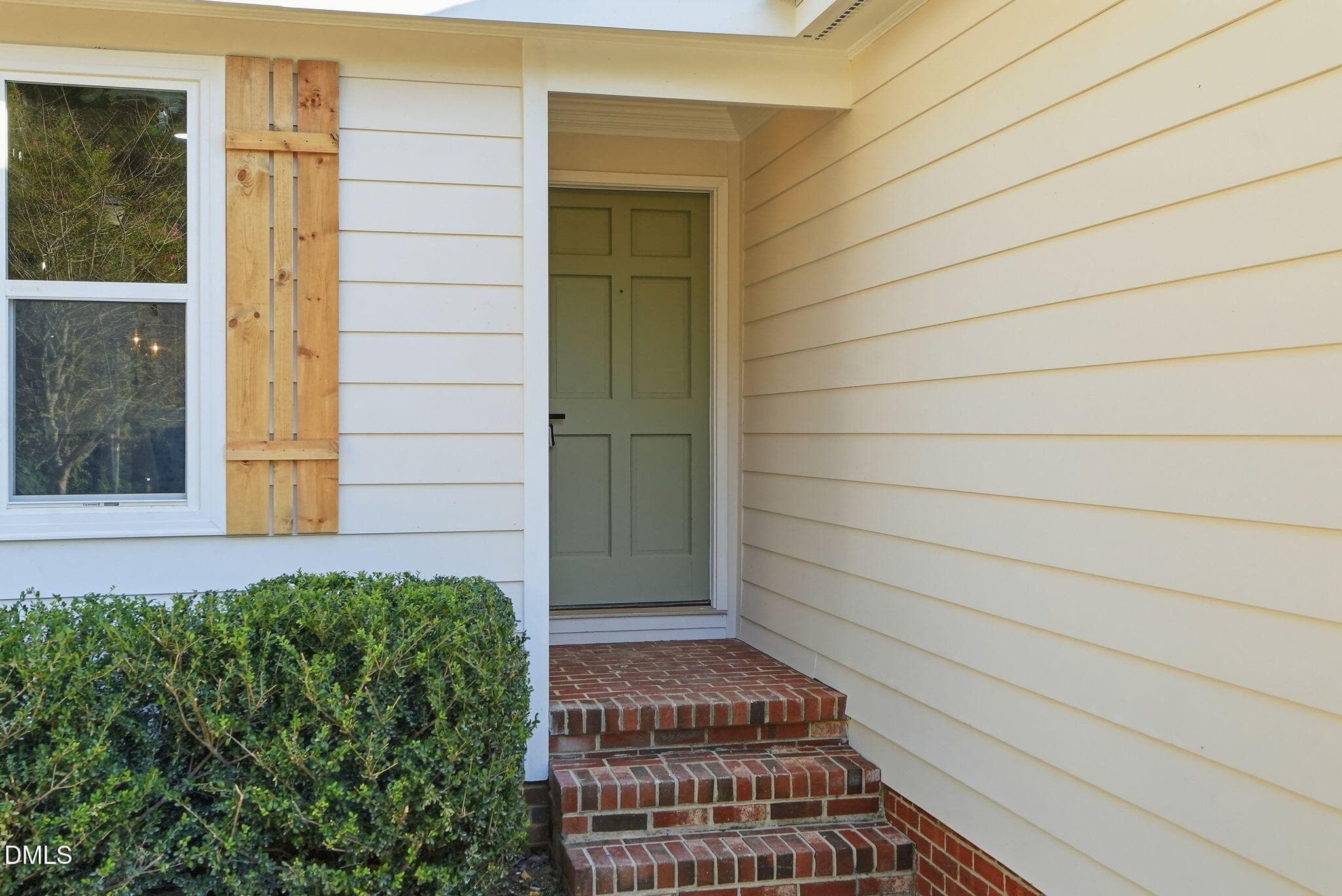 3812 Hollycrest Court-3 - 3812 Hollycrest Court, Raleigh, NC 27612