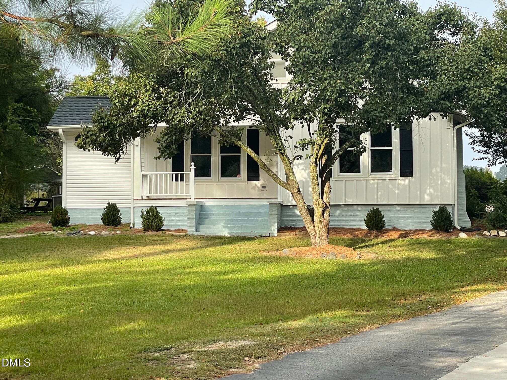 434 S Raleigh Street, Angier, NC 27501