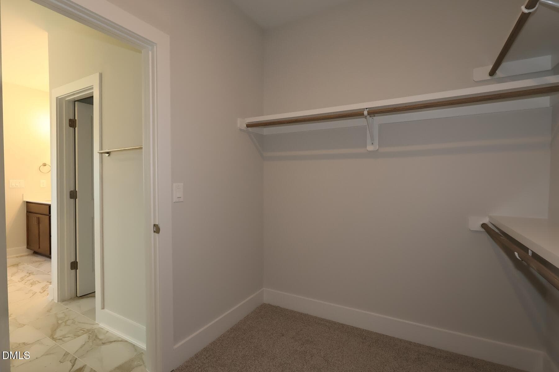 [L40_z024]none24 - 2478 Vetrina Way, Apex, NC 27502