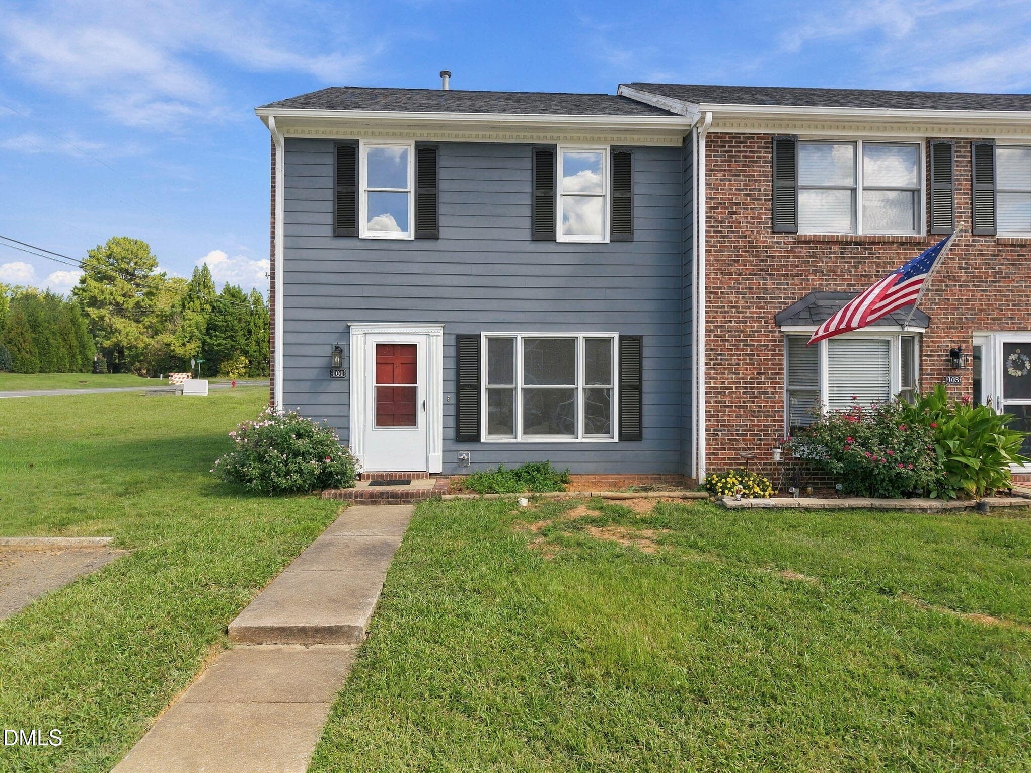 1812 Orange Grove Road 101, Hillsborough, NC 27278